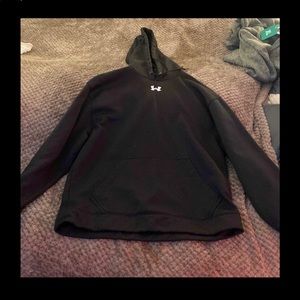 Black sweater/pullover